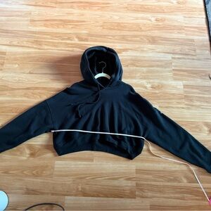 Super Cute Alo Yoga Cropped Hoodie Sweatshirt - Black - Sz L